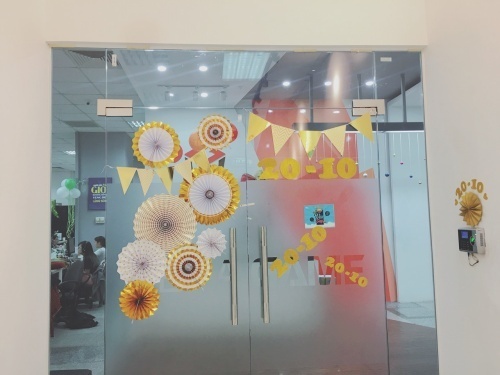 Ngày Phụ Nữ Việt Nam 20/10/2018 - Ngày của chị em Vegiks